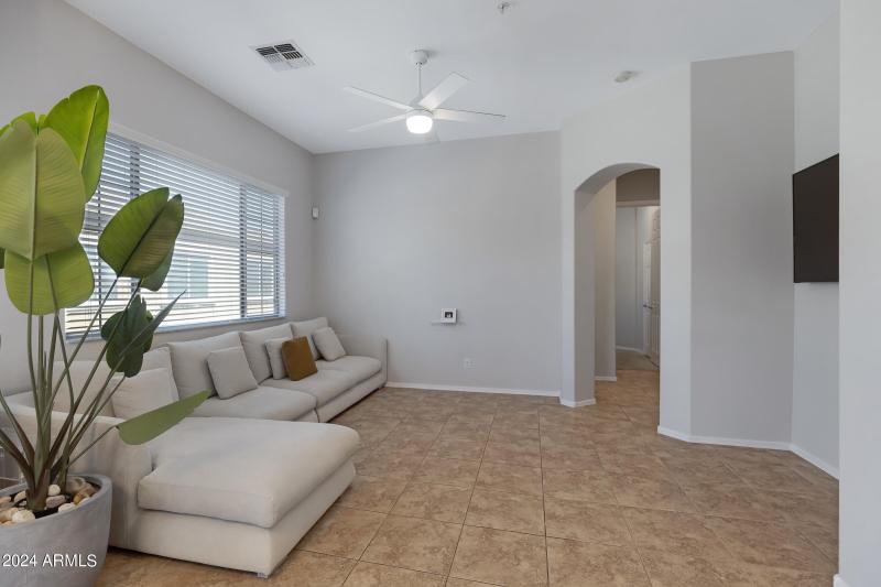 15240 N 142nd Ave #2111-11