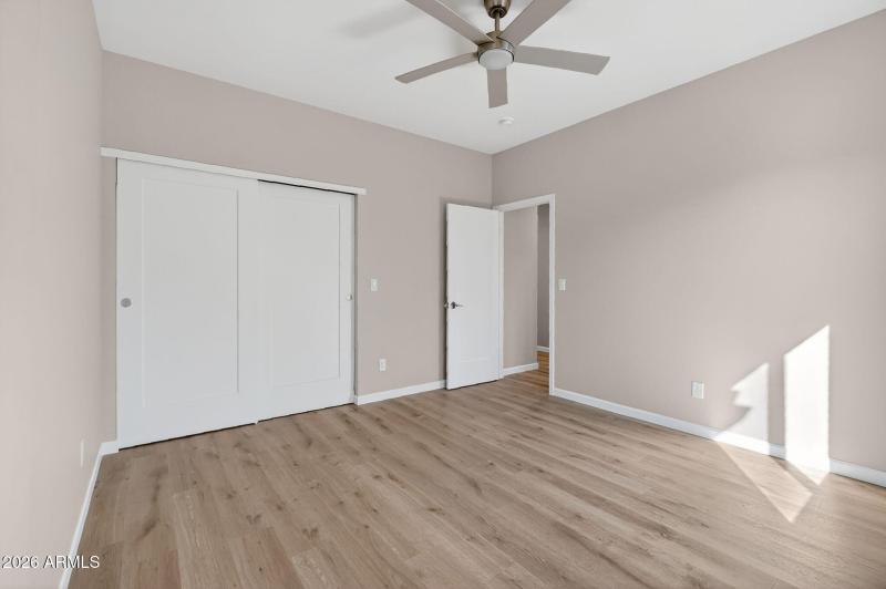 30-web-or-mls-2108-lakewood-dr