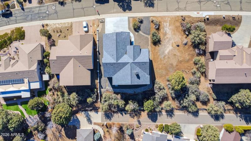 46-web-or-mls-2108-lakewood-dr