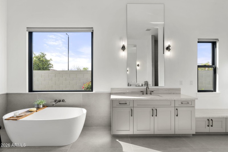 33-web-or-mls-4305-e-virgo-pl