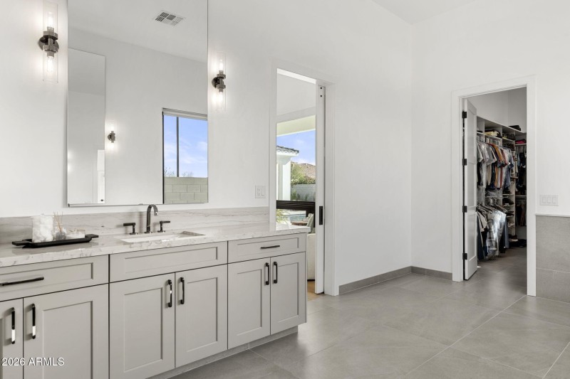 34-web-or-mls-4305-e-virgo-pl