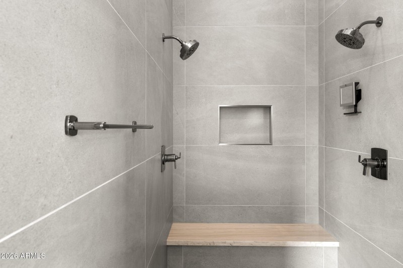 36-web-or-mls-4305-e-virgo-pl