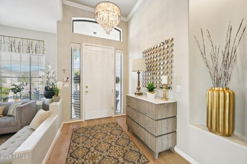 7-web-or-mls-N 56th Ave-S0502-007