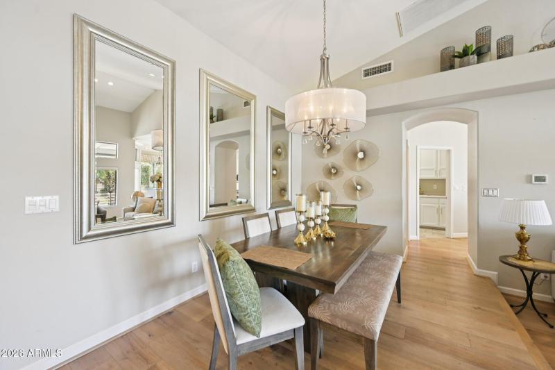 16-web-or-mls-N 56th Ave-S0502-016