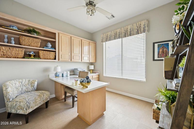 29-web-or-mls-N 56th Ave-S0502-029