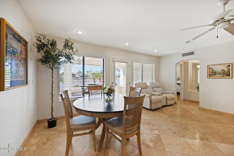 47-web-or-mls-N 56th Ave-S0502-047