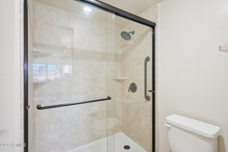 51-web-or-mls-N 56th Ave-S0502-051