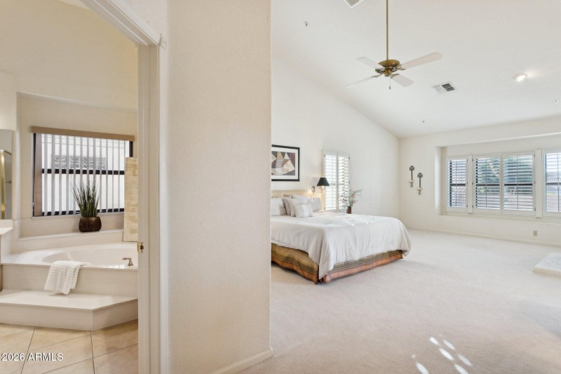 Primary Suite/Ensuite