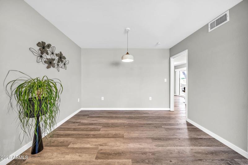 14633 N Boswell Blvd-10