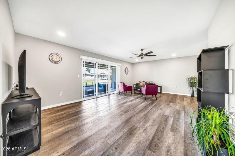 14633 N Boswell Blvd-14