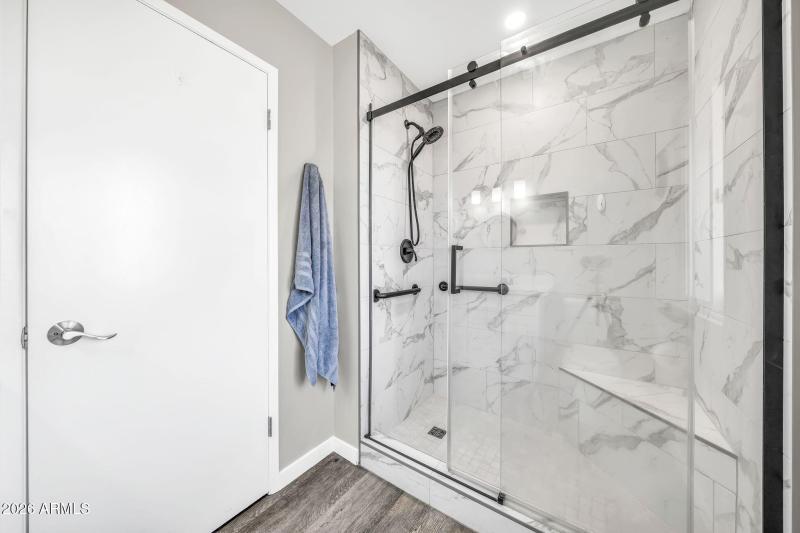 14633 N Boswell Blvd-32