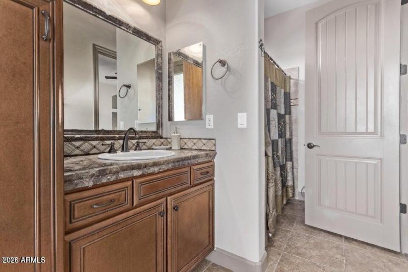 20250123111838617781000000-o