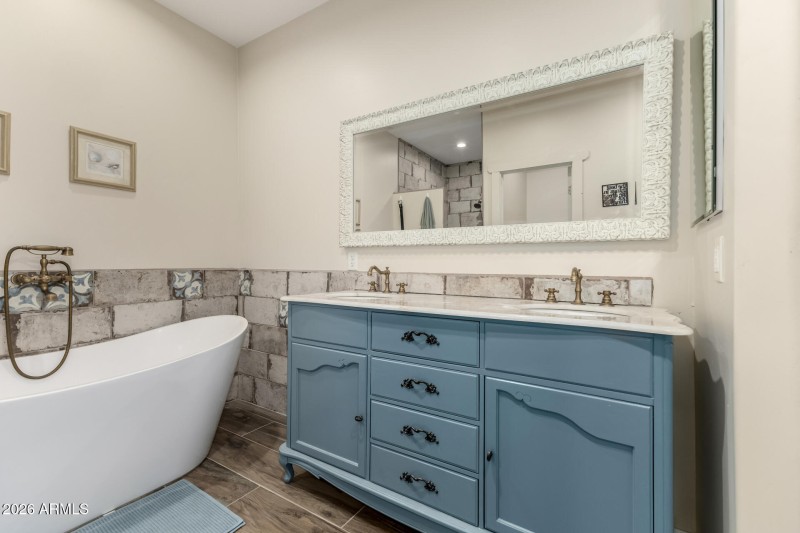 attached guest house bath 1