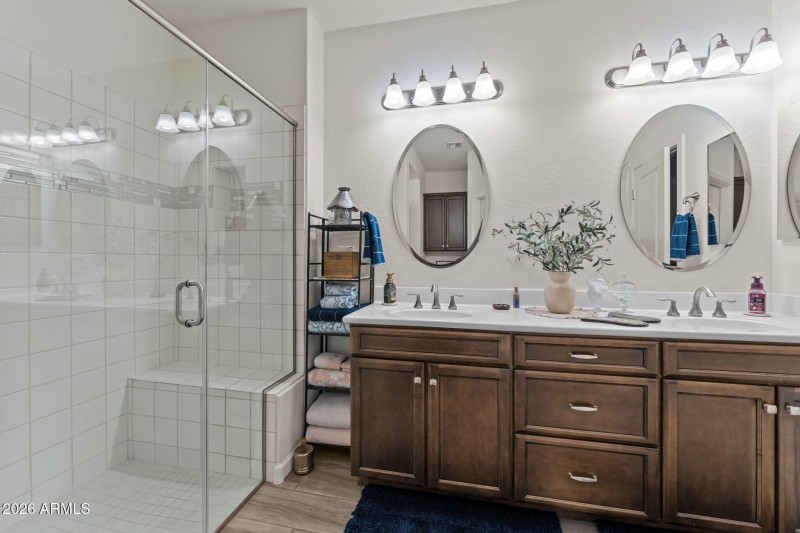 6-web-or-mls-DSC08487