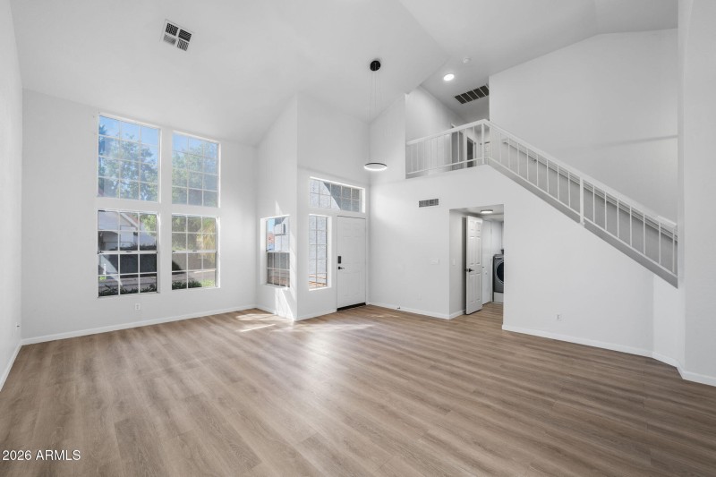 005__1405 N Jamaica Way