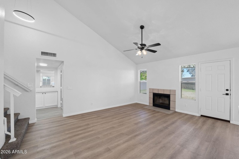 007__1405 N Jamaica Way