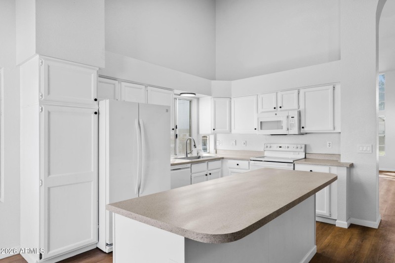 012__1405 N Jamaica Way