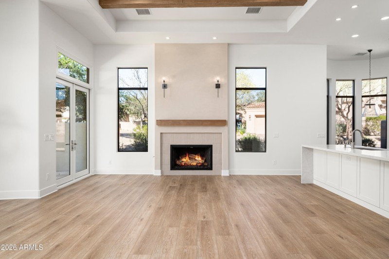 9280EThompsonPeakPkwy42-10