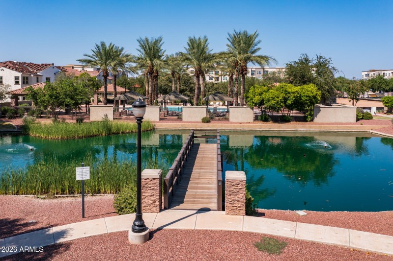 E. Hampton Ln & S Maple Drive-2