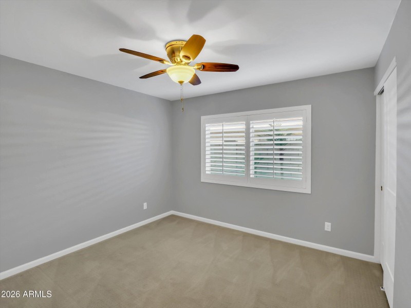 25-2401 S Saratoga-25