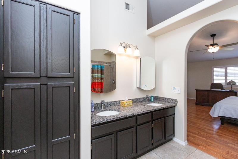 Merrill Primary Bath 3