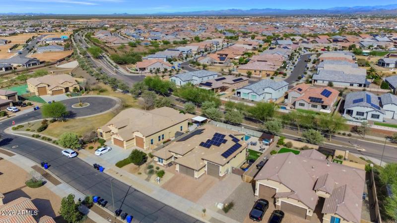 17012 W Sand Hills Rd-large-006-004-1701