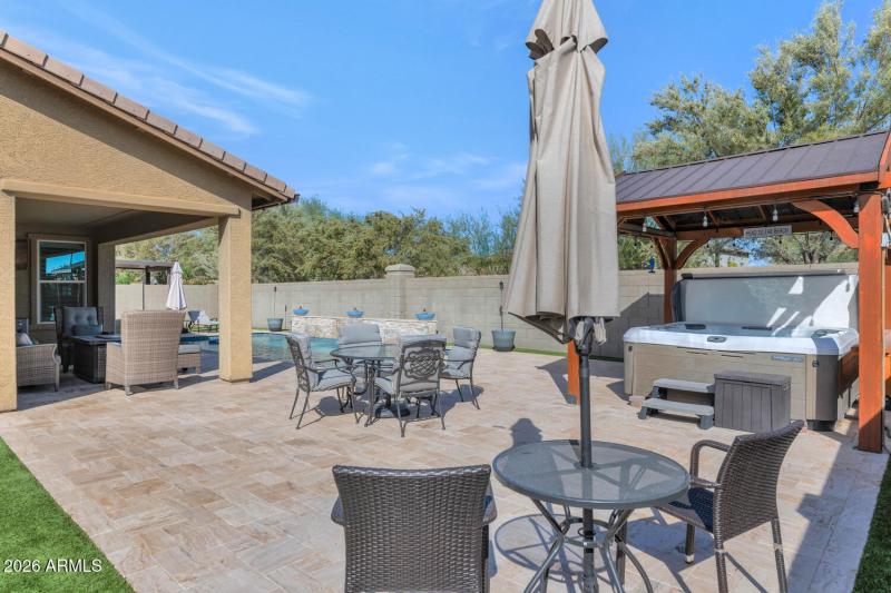 17012 W Sand Hills Rd-large-031-040-1701