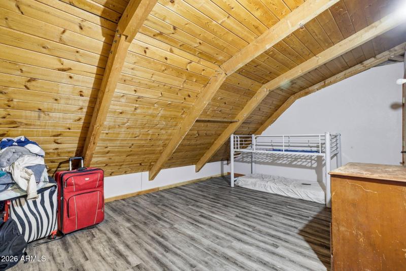 5TH BEDROOM