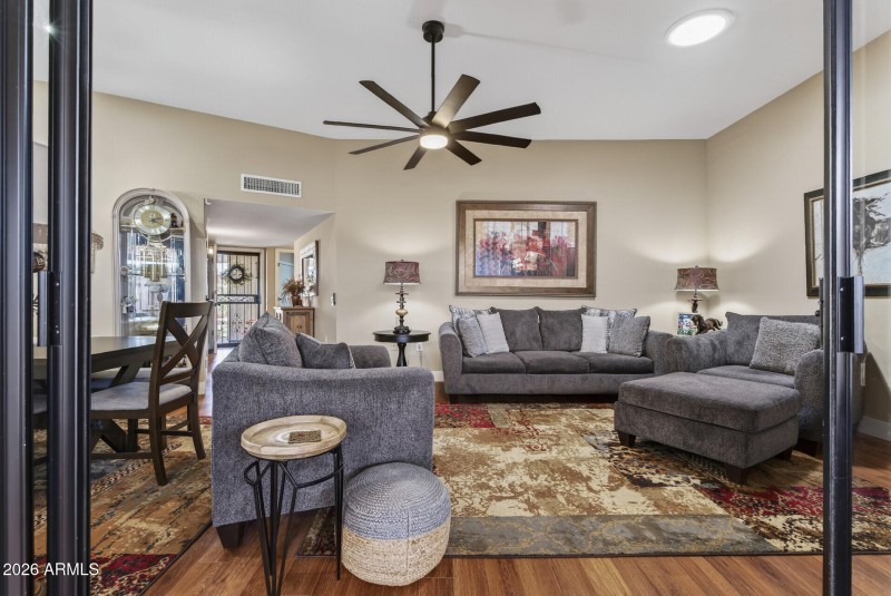 20_14044_N_Palm_Ridge20_mls