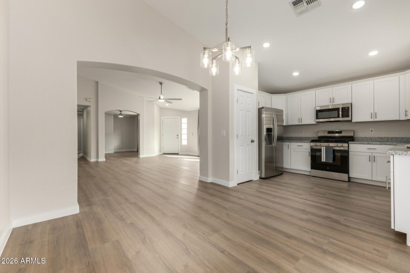 New Kitchen Cabinets