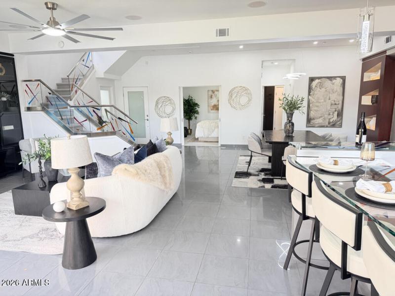 DAA49C3C-F211-43A3-811C-C7FBC41B8D76_1_1