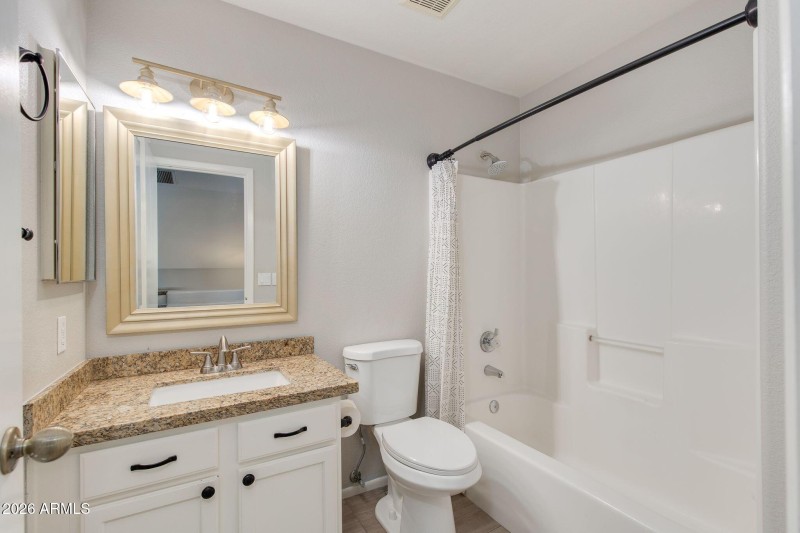 Upstairs Hallway Bath