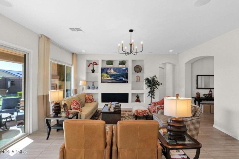 8-web-or-mls-P1448810