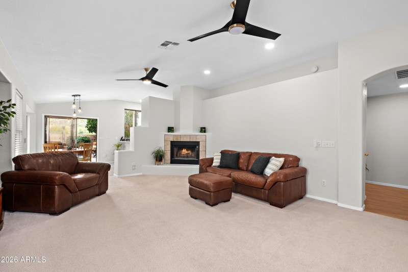 4957-S-Louie-Lamour-10