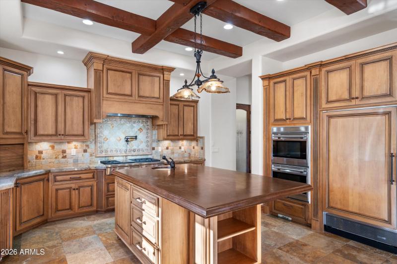 054-Kitchen