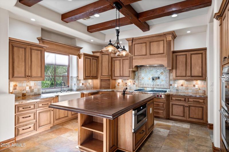 055-Kitchen