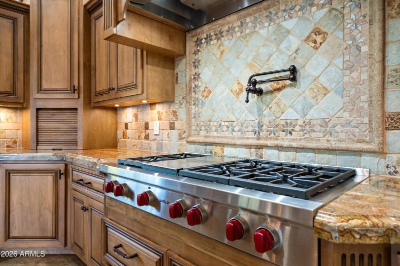 058-Kitchen