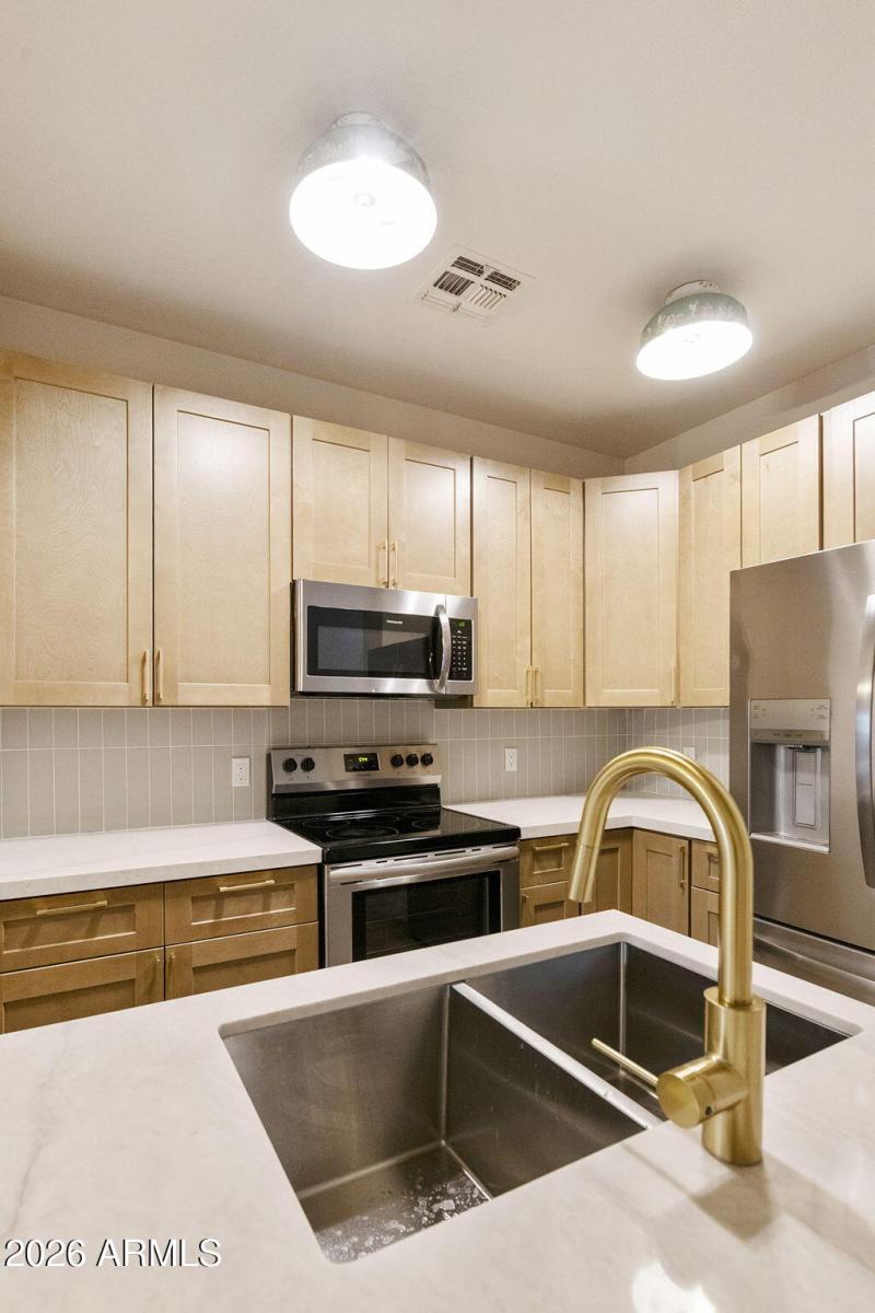 9-web-or-mls-DLB_6246