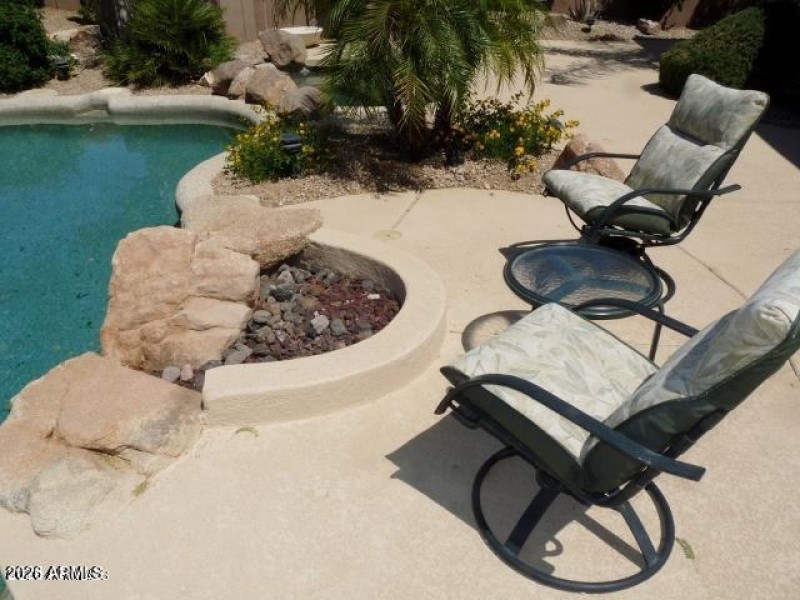 Firepit for entertaining