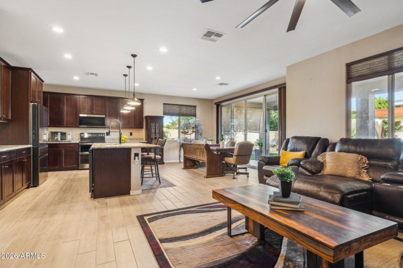 7-web-or-mls-17388-w-bent-tree-dr