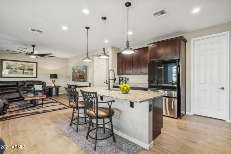 9-web-or-mls-17388-w-bent-tree-dr