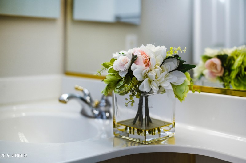 1695 E Monterey St-7