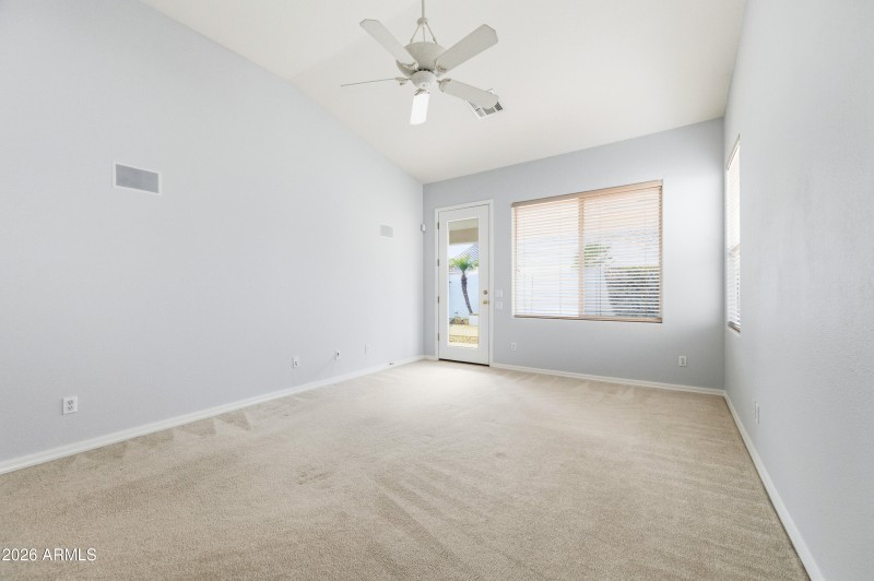 1695 E Monterey St-36