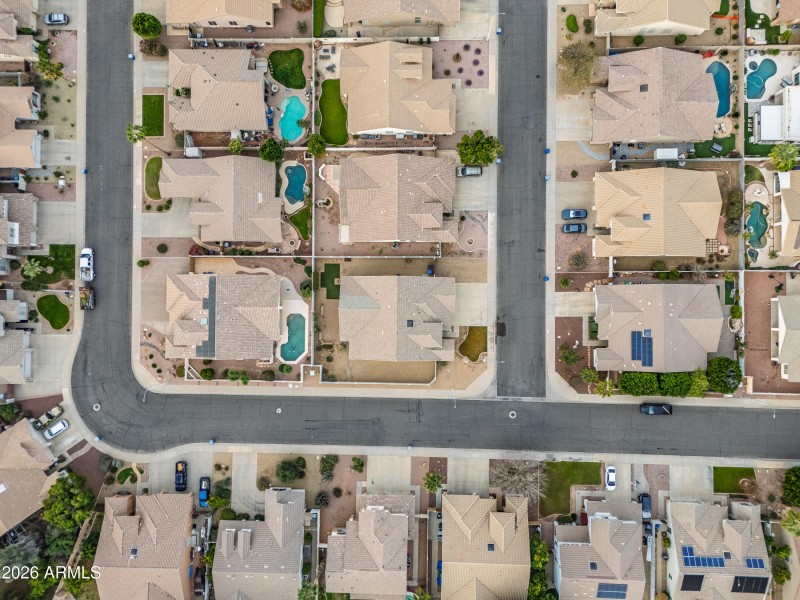 1695 E Monterey St-49