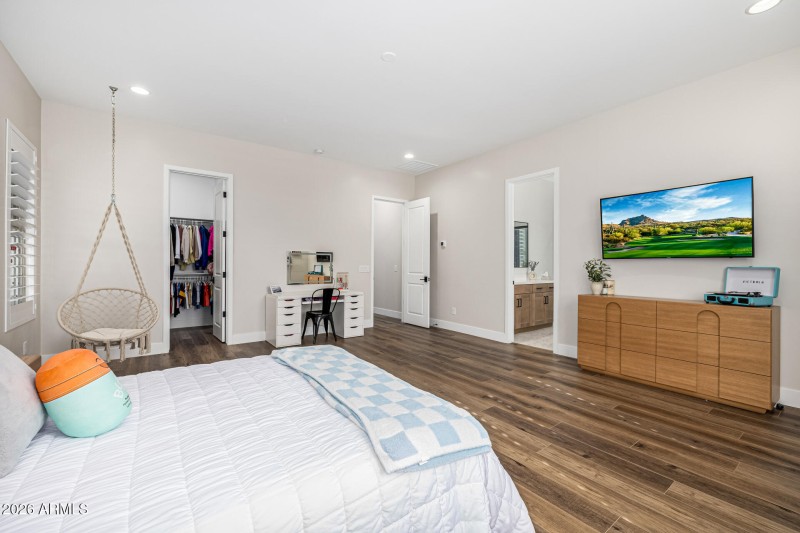South Bedroom 2