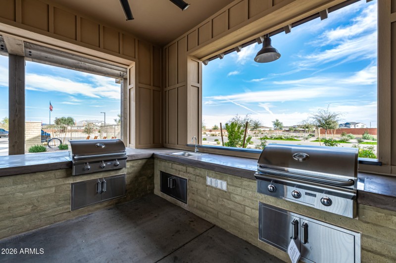 Clubhouse - BBQ Area