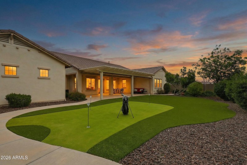 VIRTUAL TWILIGHT (5)