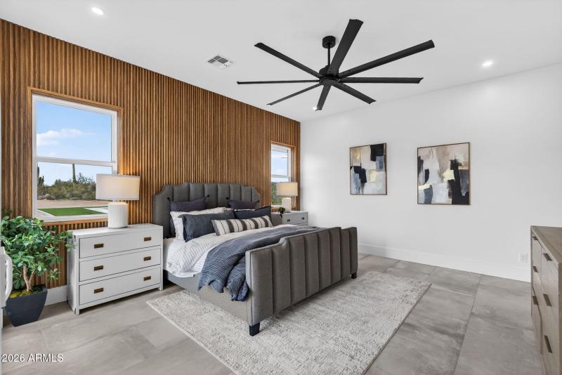 17-web-or-mls-DSC00813