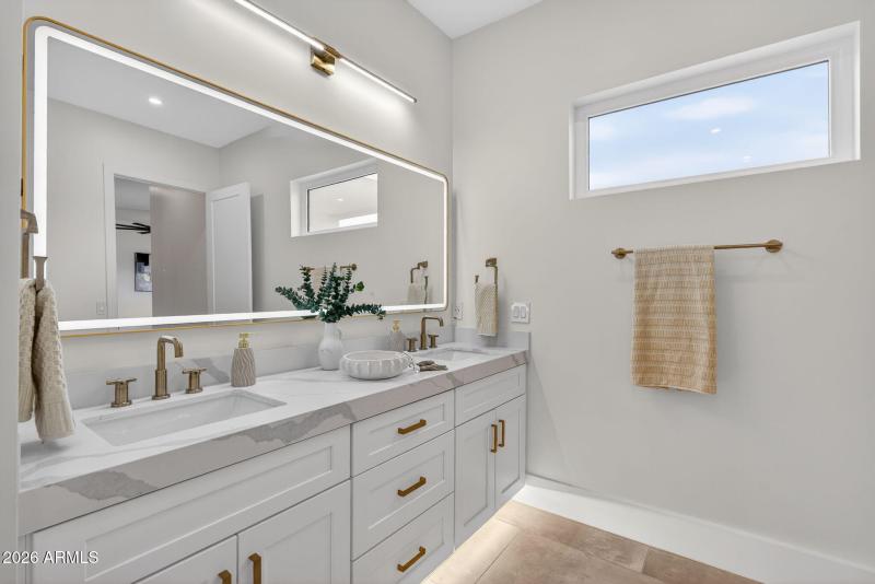 27-web-or-mls-DSC00846