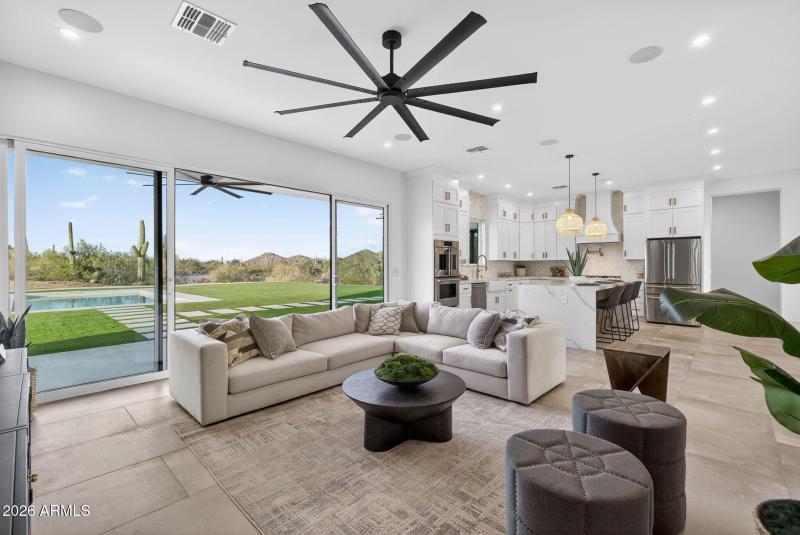 53-web-or-mls-DSC01000